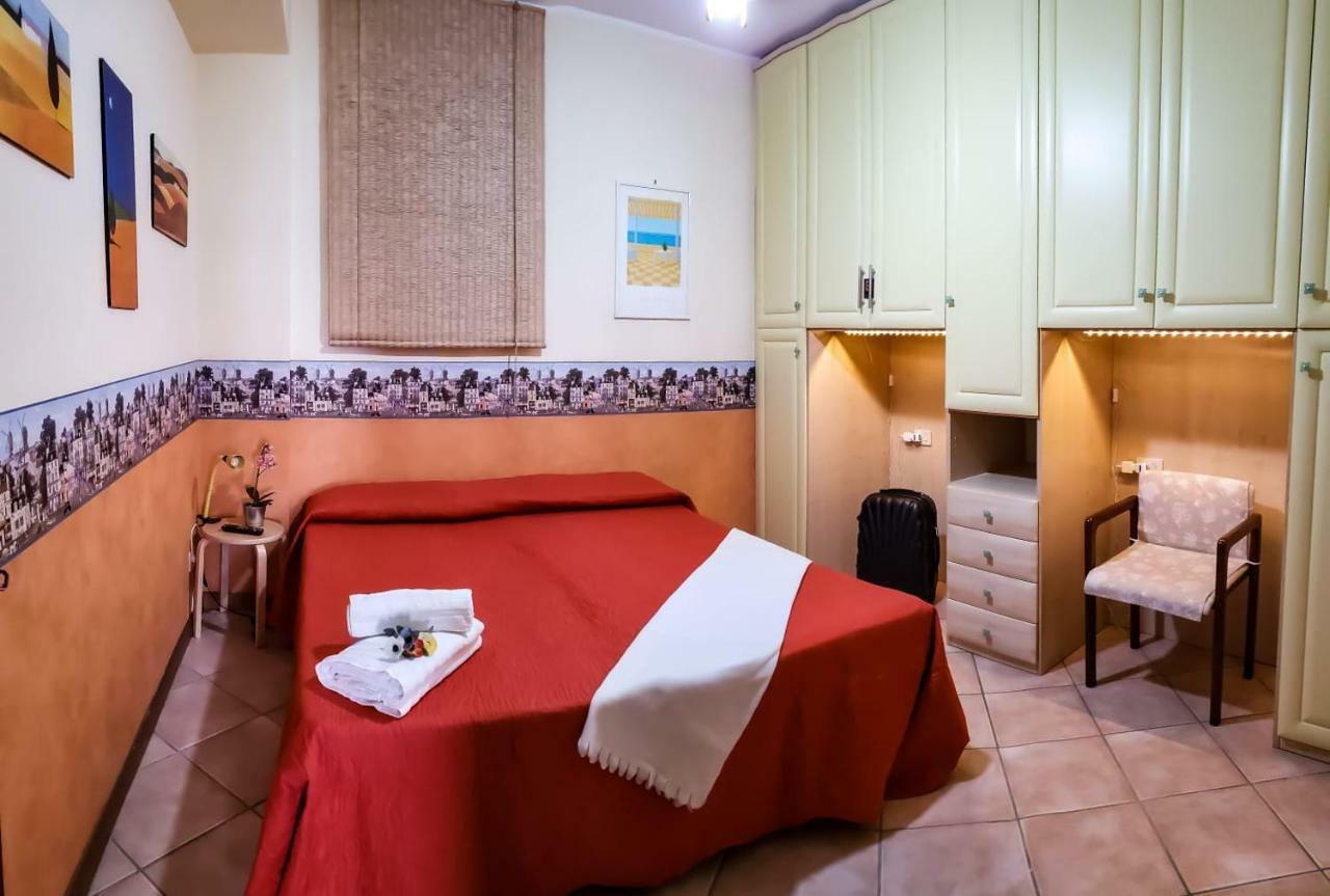 Incantevole Casa Sul Mare Vicino A Roma Nettuno Exteriér fotografie